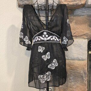 NWT! Minuet See-Through Butterfly Embroidered Top